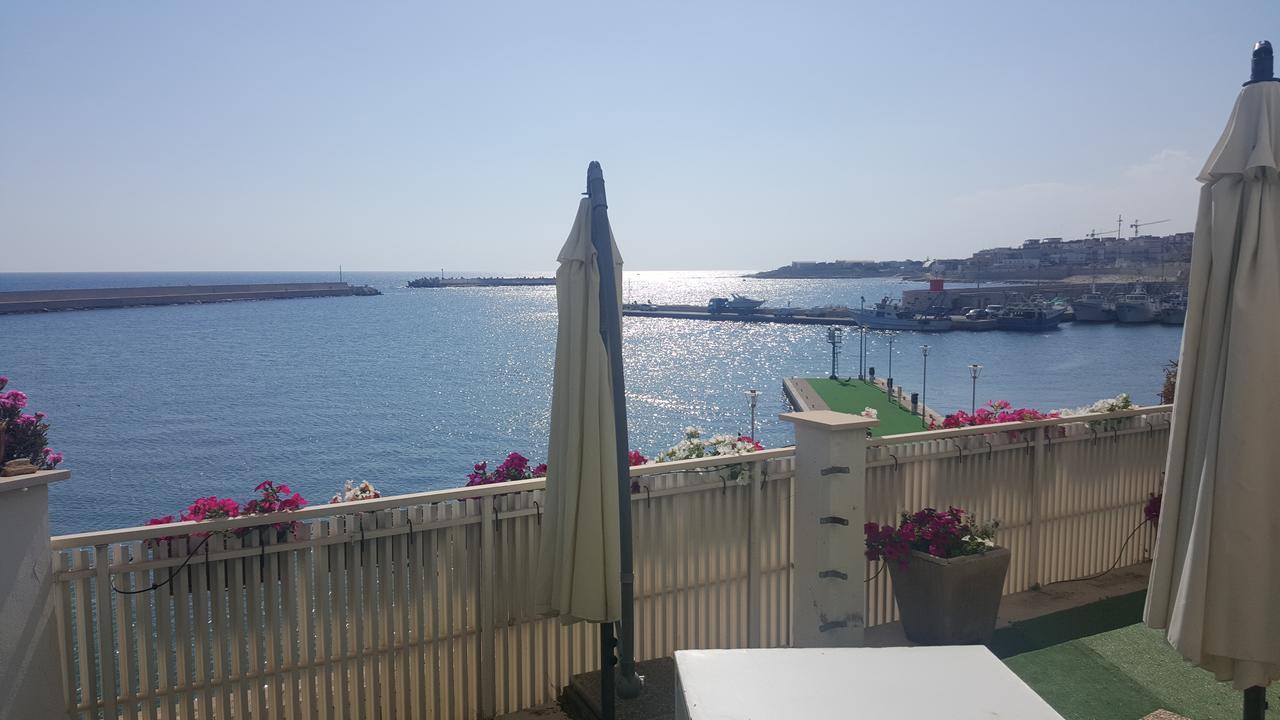 B&B La Baia Sea Rooms Bisceglie Kültér fotó