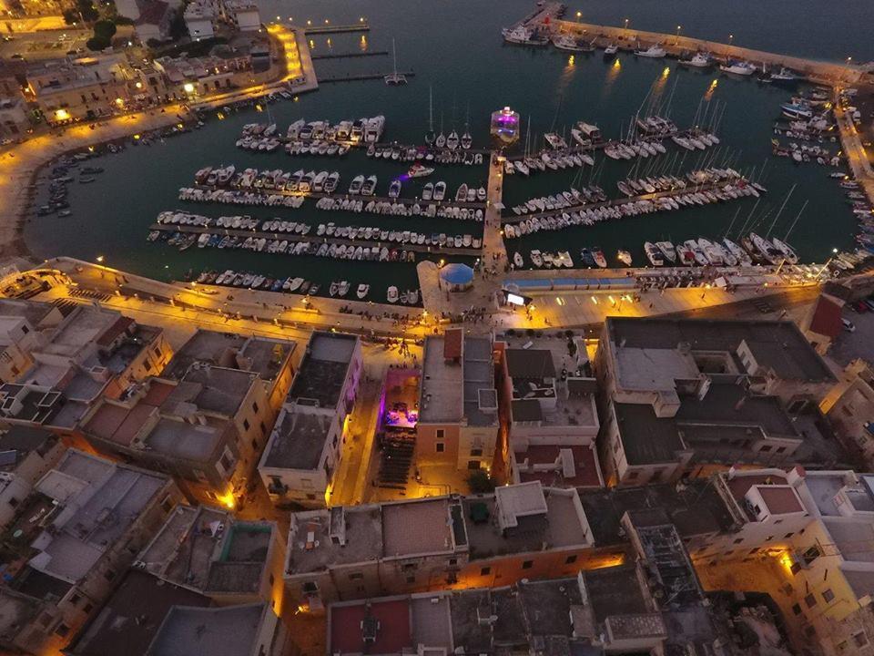 B&B La Baia Sea Rooms Bisceglie Kültér fotó