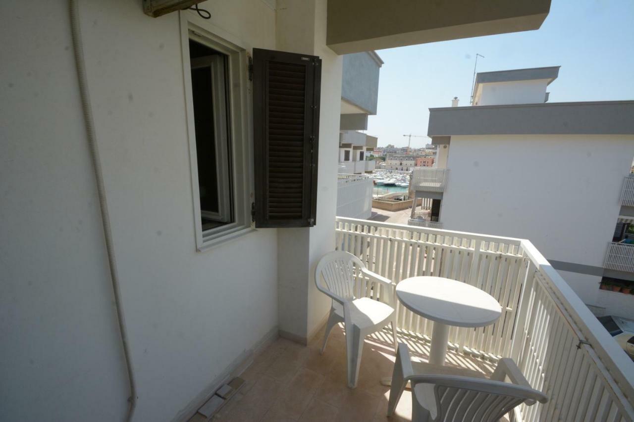 B&B La Baia Sea Rooms Bisceglie Kültér fotó